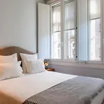 Largo Da Oliveira 4* ギマランイス
