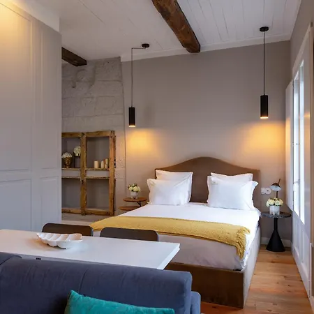 Largo Da Oliveira 4*