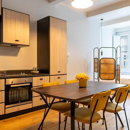 Apartament Largo Da Oliveira 4*