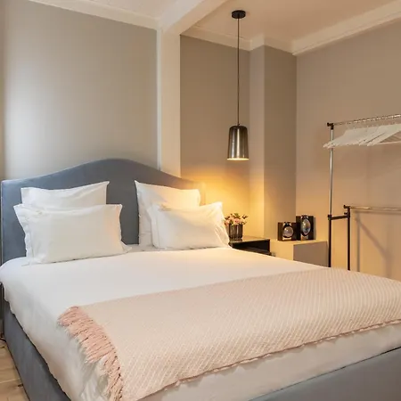 Apartman Largo Da Oliveira *