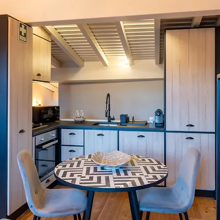 Apartament Largo Da Oliveira Guimarães