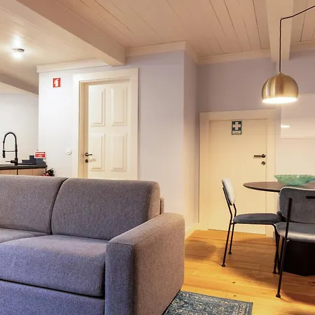 Apartment Largo Da Oliveira *